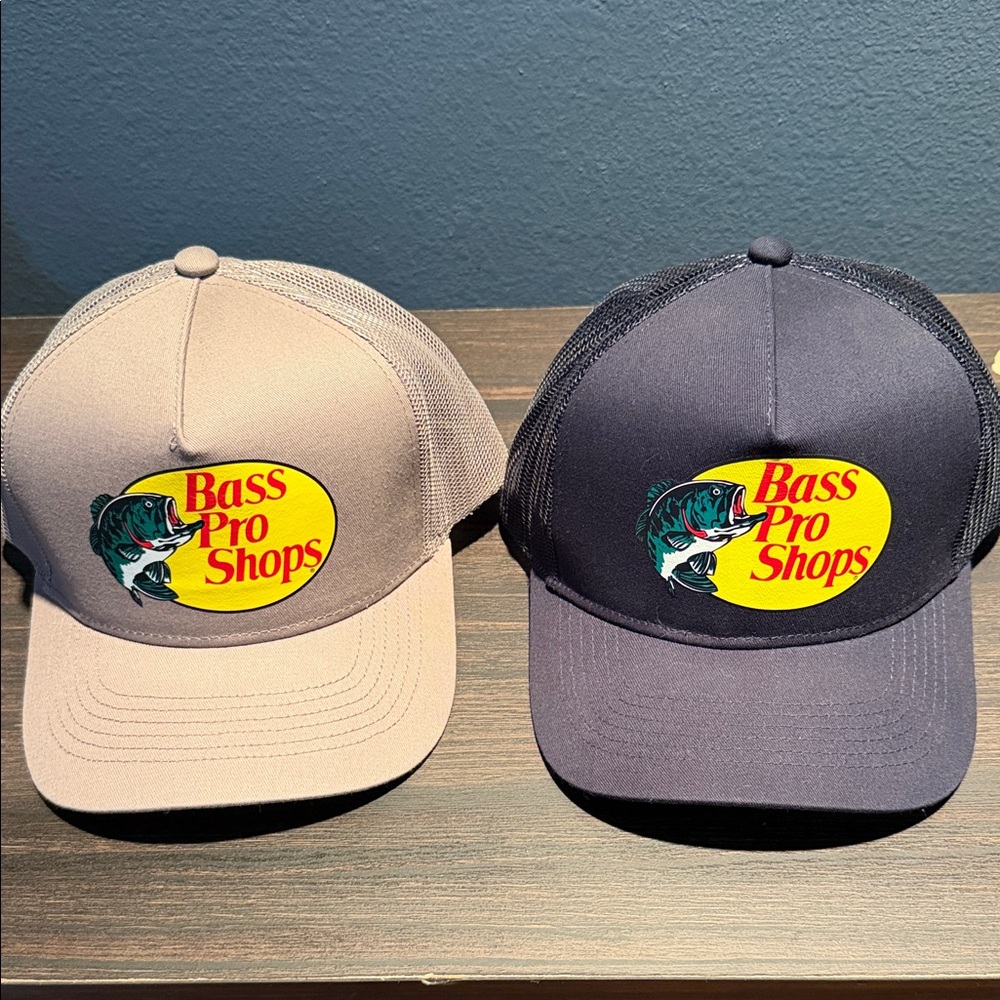 Bass Pro Shops Patch Trucker Hat Duo in Tan & Black
